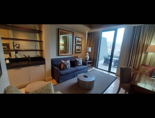 1 BEDROOM APARTMENT FOR SALE IN UMHLANGA RIDGE